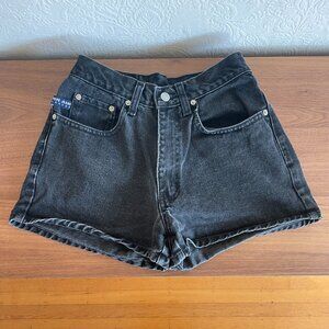 Vintage Pepe Jeans black shorts size 27